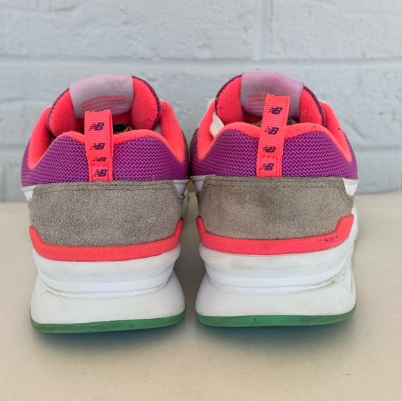 New Balance Retro Sneakers Women's 8 - Picture 8 of 14